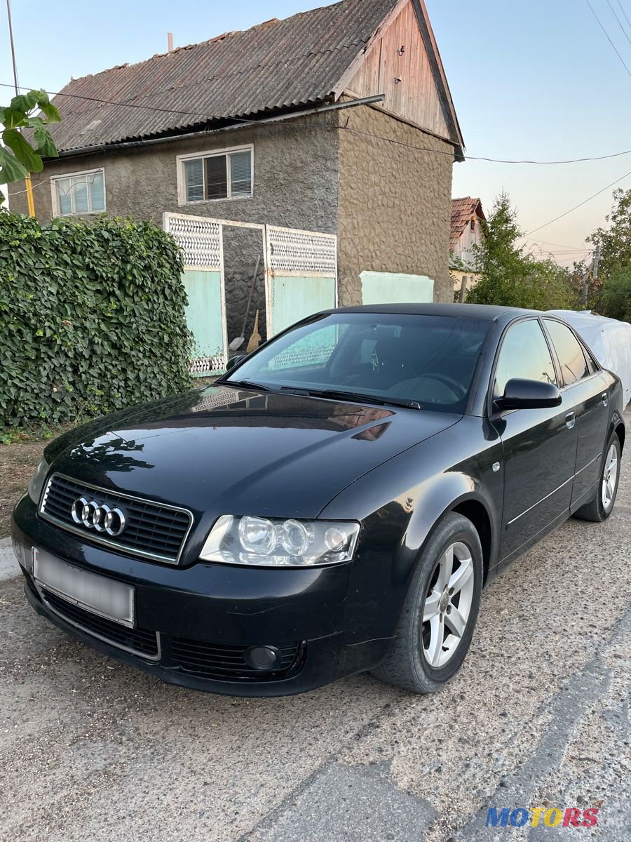 2001' Audi A4 photo #1