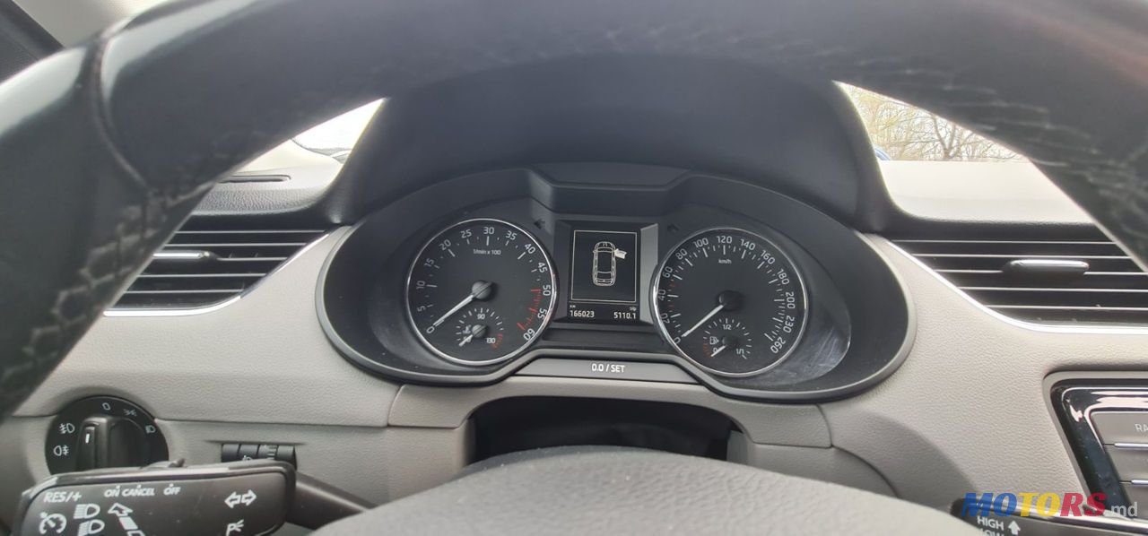 2016' Skoda Octavia photo #2