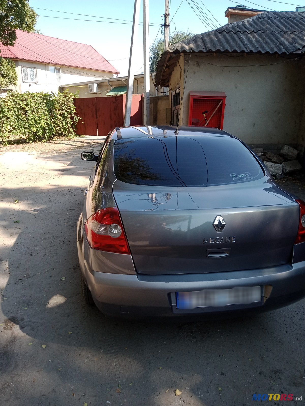 2005' Renault Megane Седан photo #1