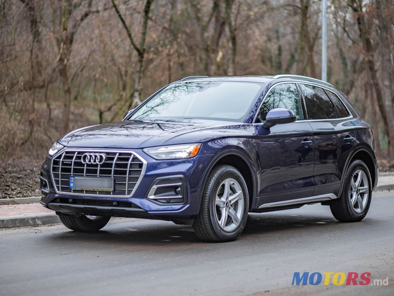 2021' Audi Q5 photo #3