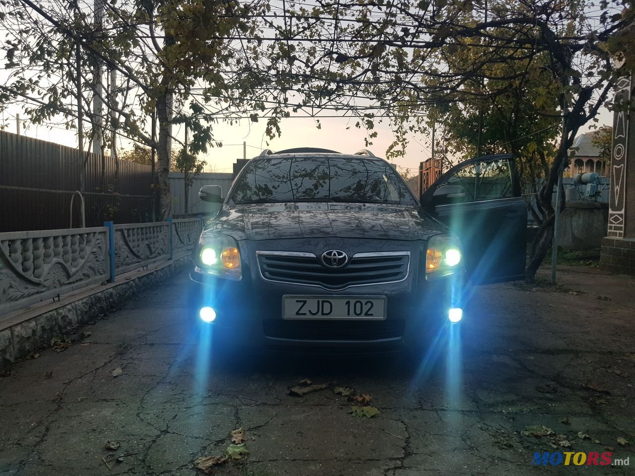 2007' Toyota Avensis photo #1