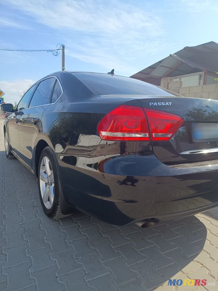 2015' Volkswagen Passat photo #5