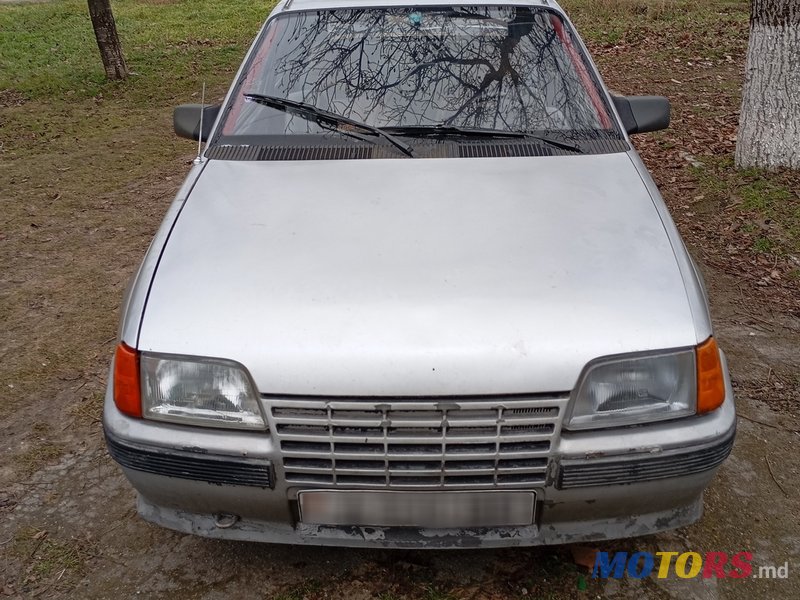 1985' Opel Kadett photo #3