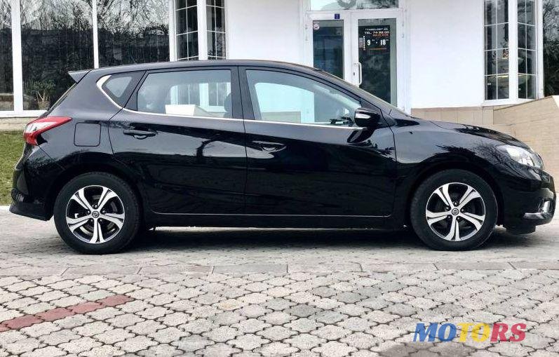 2014' Nissan Pulsar photo #1