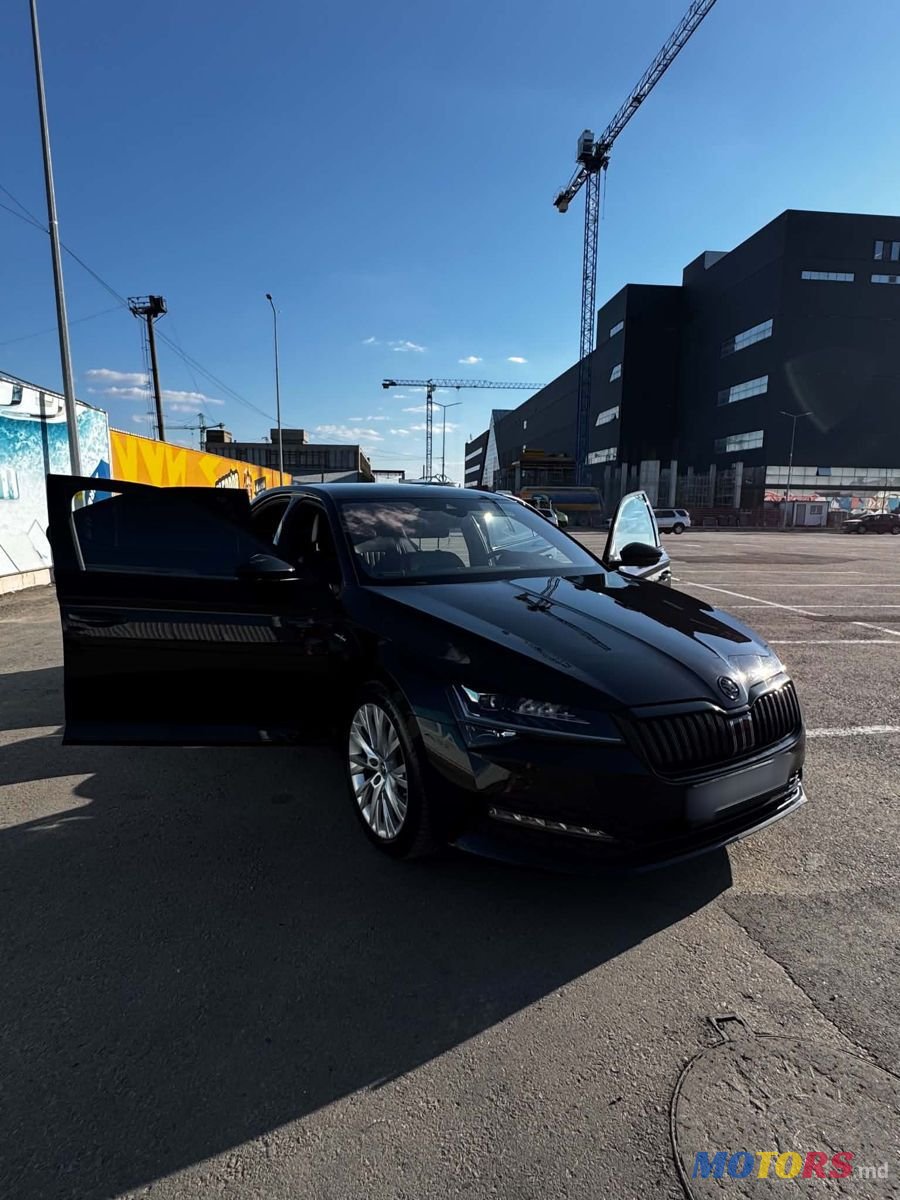 2020' Skoda Superb photo #3