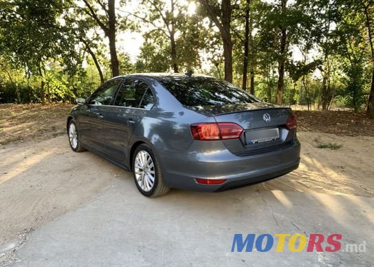 2013' Volkswagen Jetta photo #4