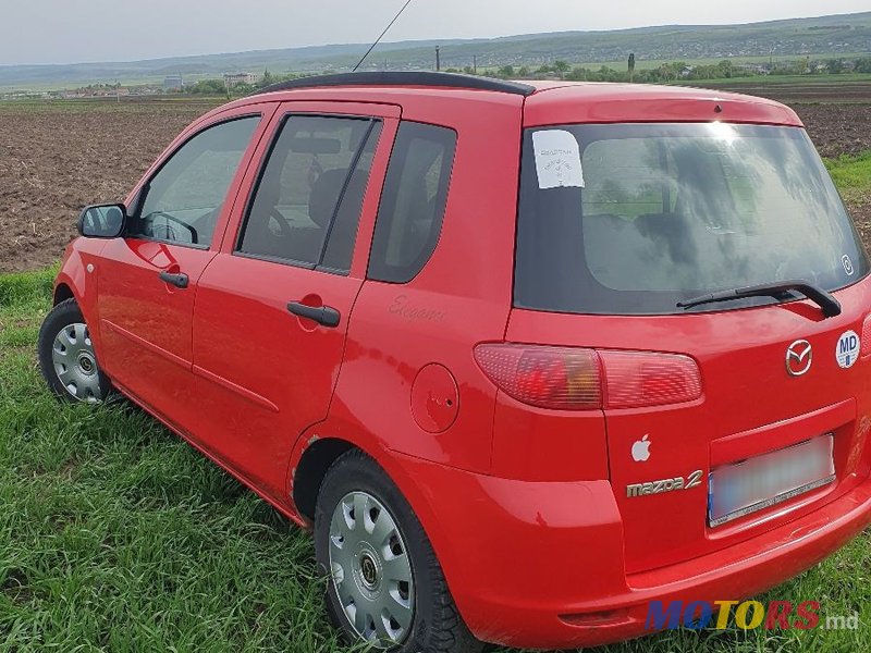 2004' Mazda 2 photo #4