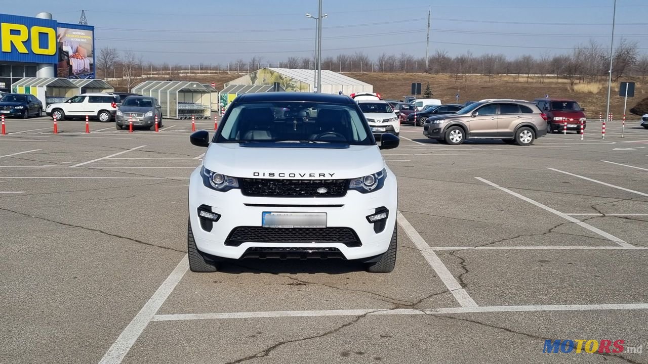 2018' Land Rover Discovery Sport photo #2