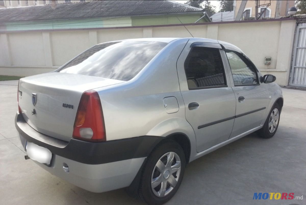 2007' Dacia Logan photo #2