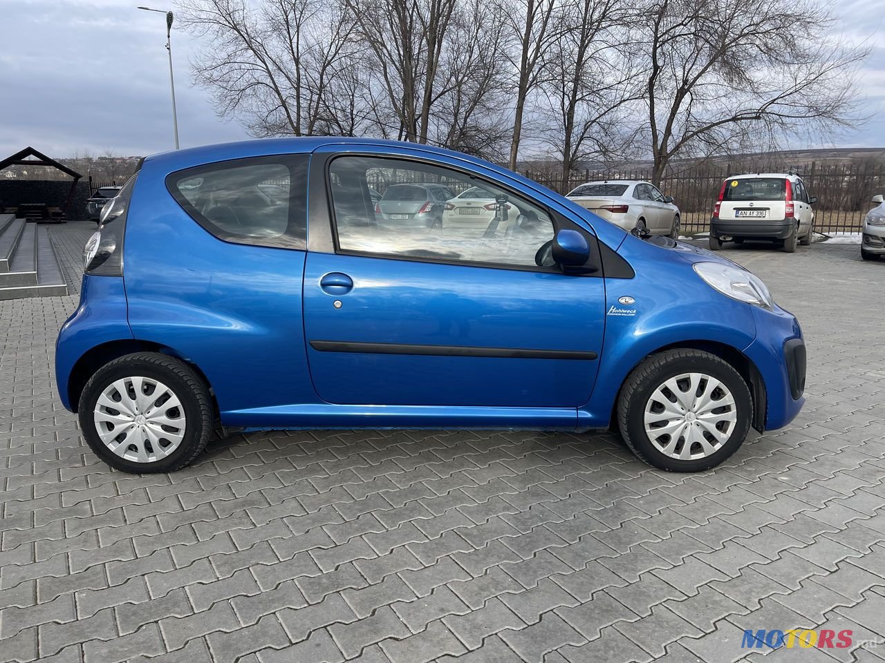 2013' Citroen C1 photo #5