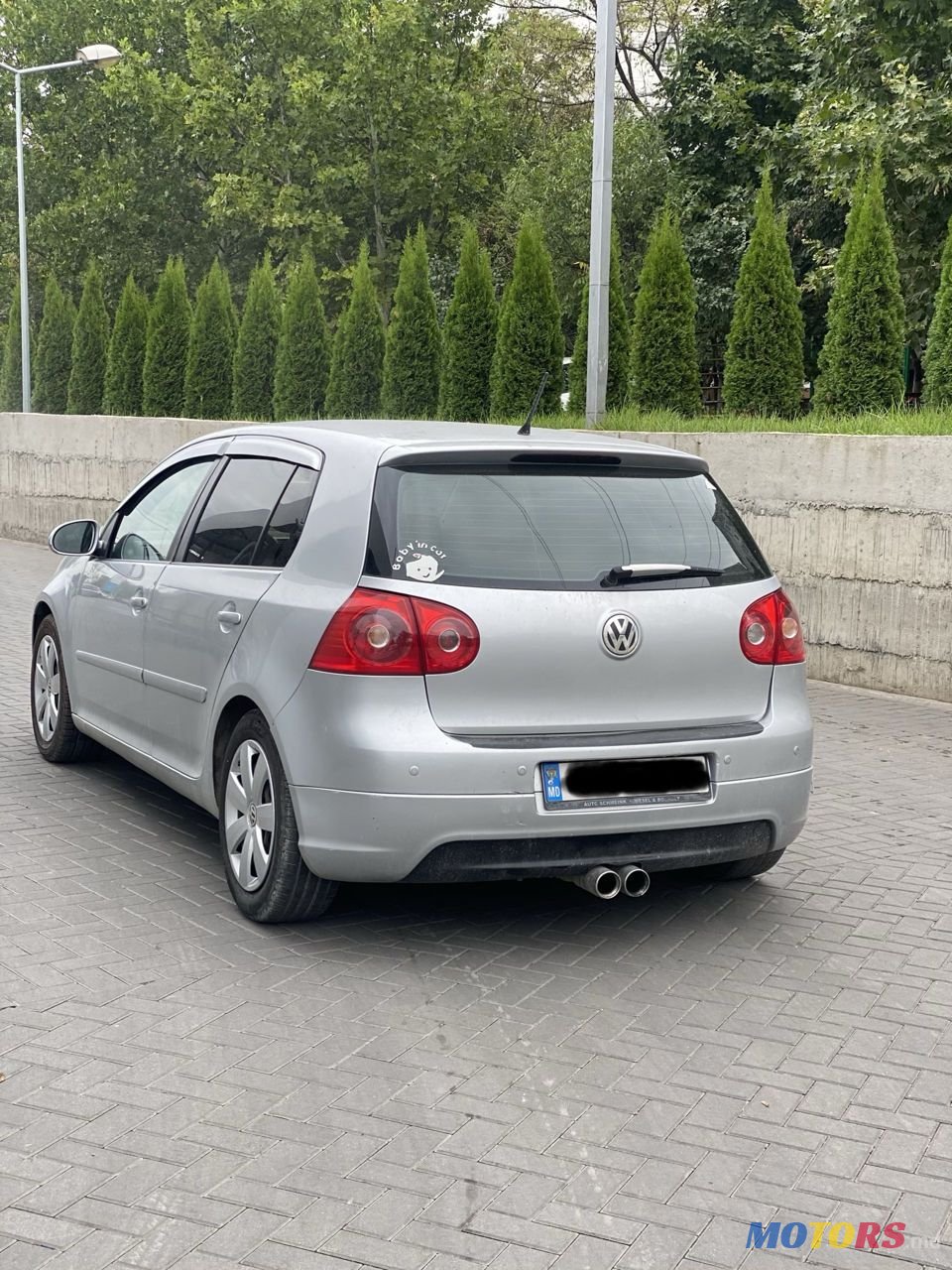 2005' Volkswagen Golf photo #3