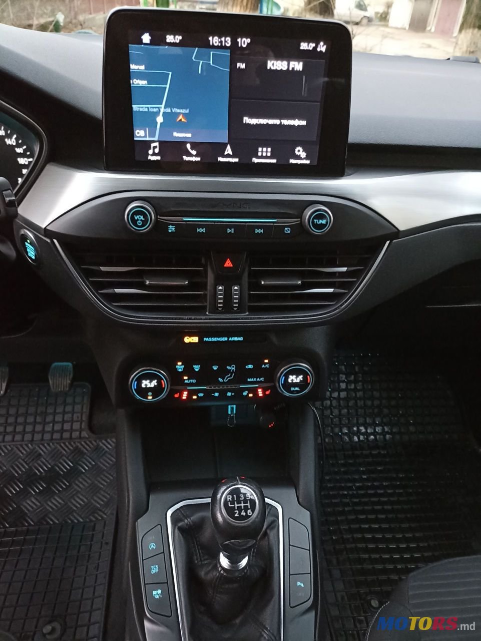 2019' Ford Focus photo #5