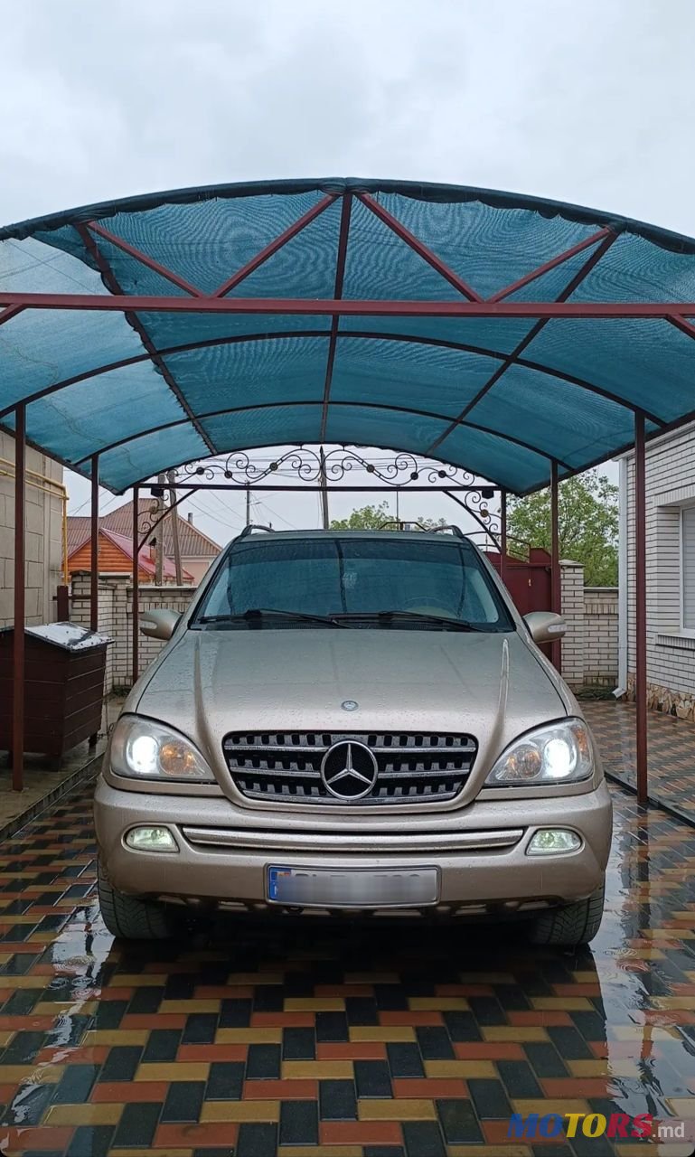 2003' Mercedes-Benz M Класс photo #1