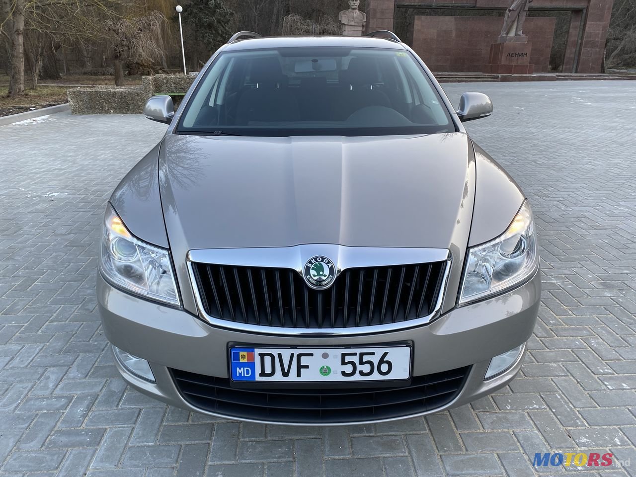 2013' Skoda Octavia photo #3