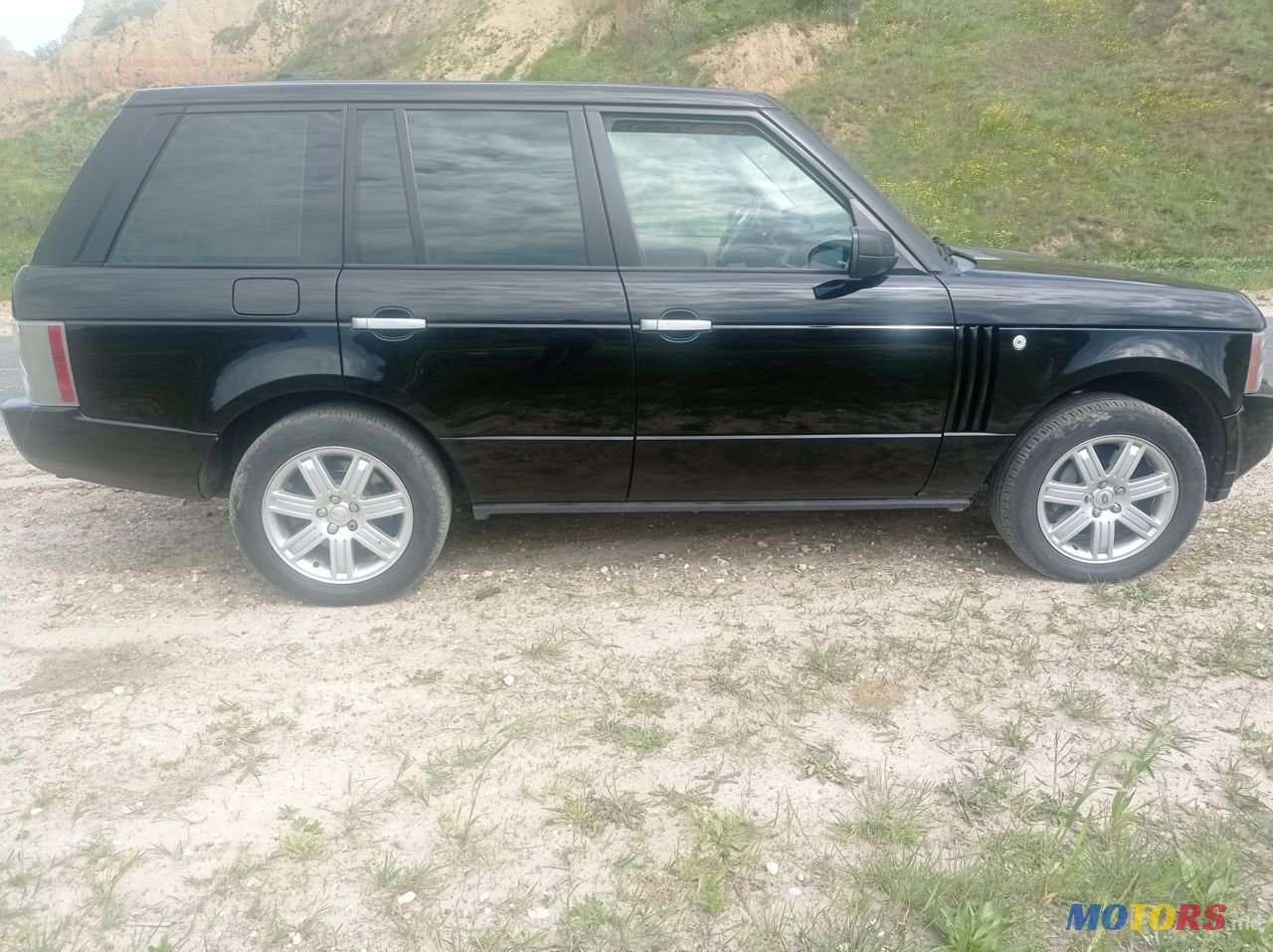 2008' Land Rover Range Rover photo #3