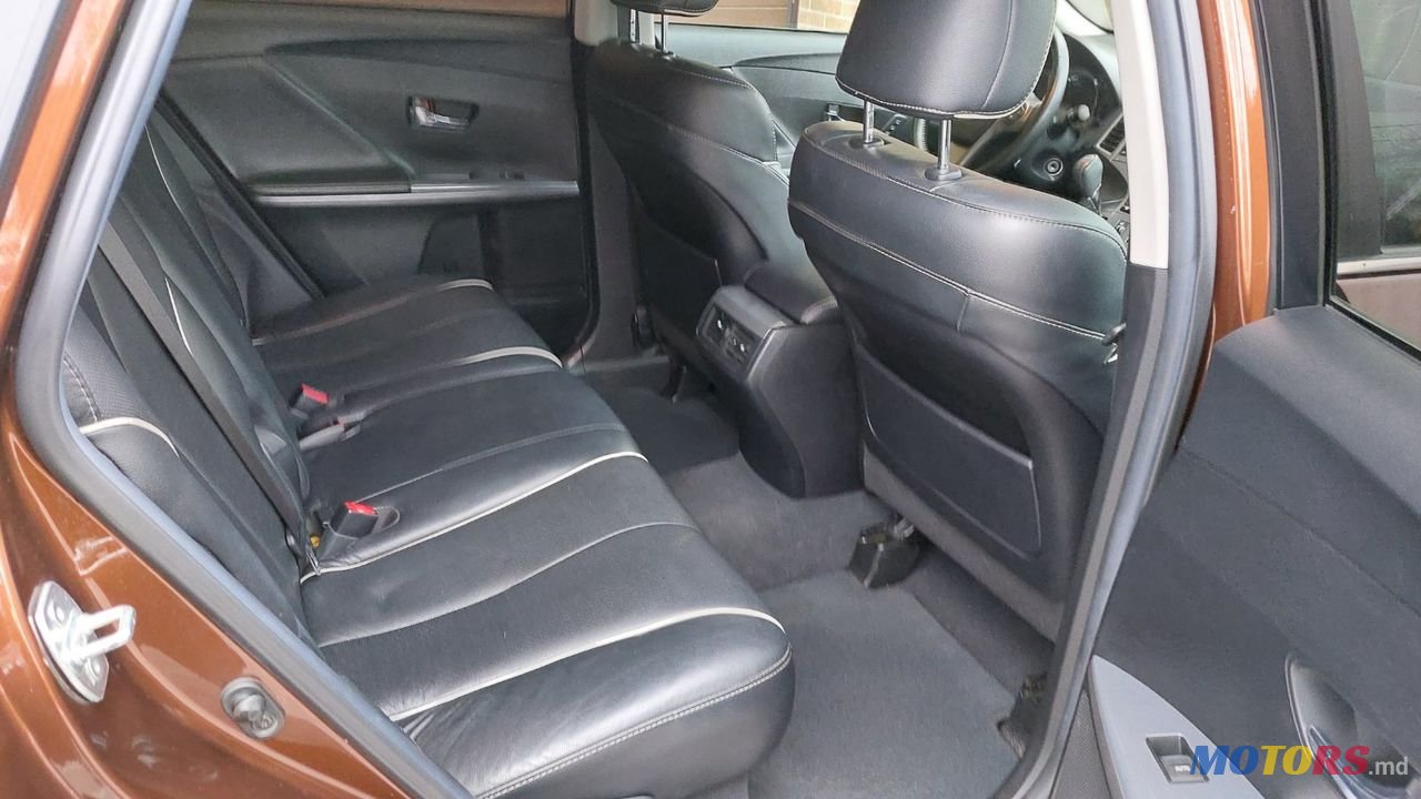2013' Toyota Venza photo #4