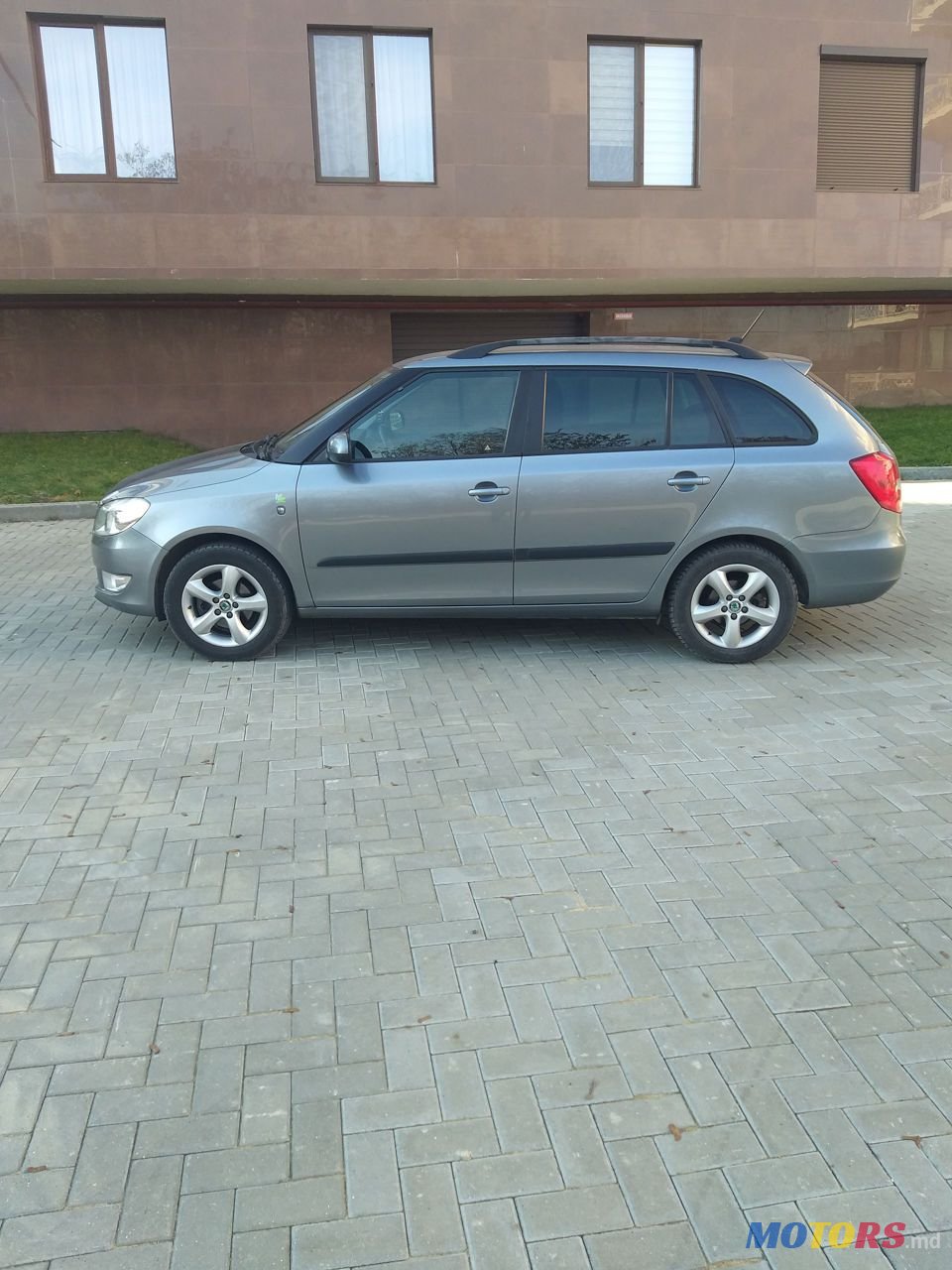 2012' Skoda Fabia photo #5