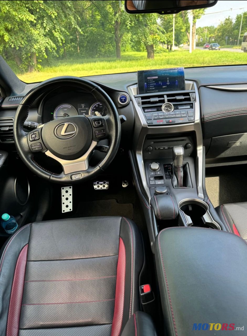 2015' Lexus Nx Series photo #3