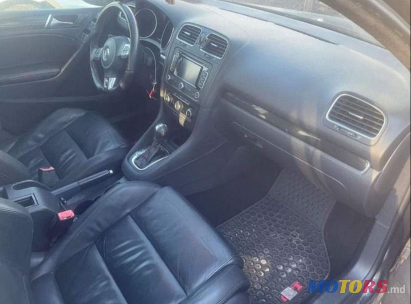 2013' Volkswagen Golf photo #6