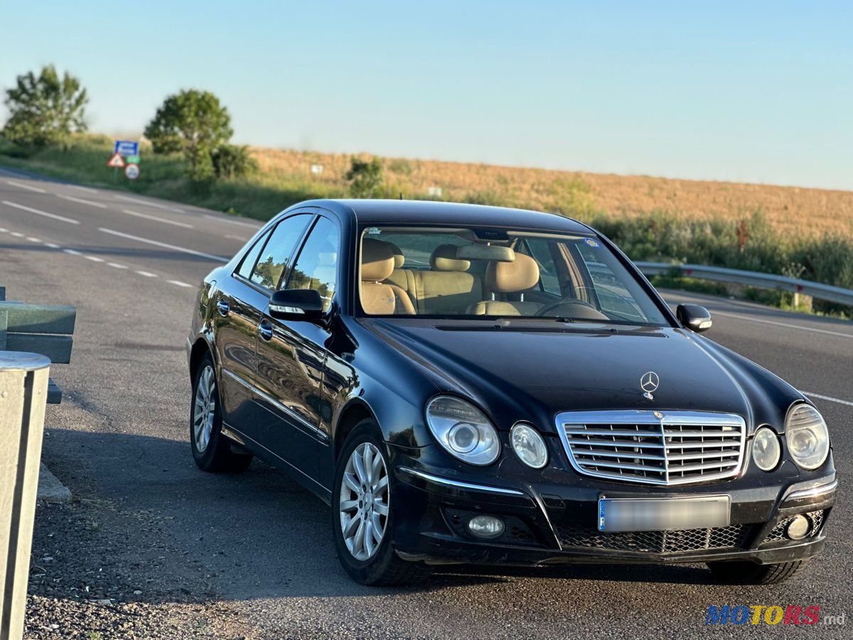 2007' Mercedes-Benz E Класс photo #1