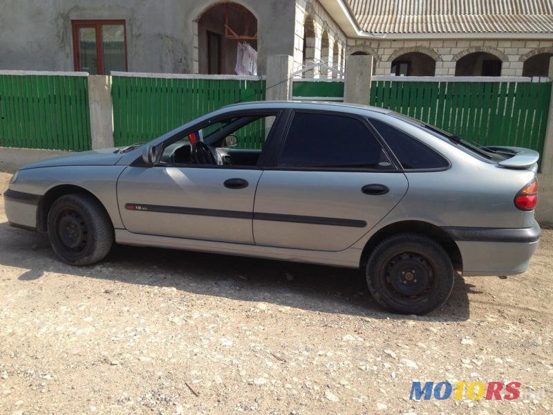1999' Renault Logan photo #3