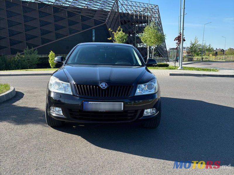 2009' Skoda Octavia photo #2