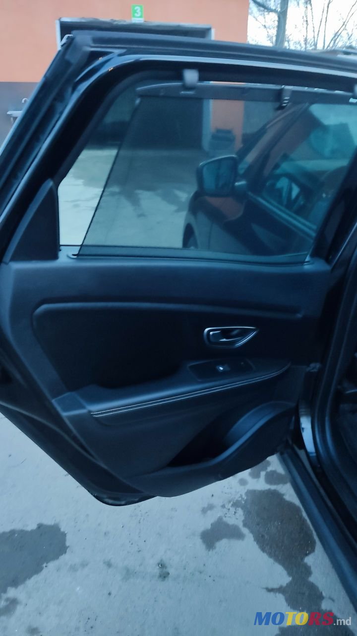 2017' Renault Scenic photo #4