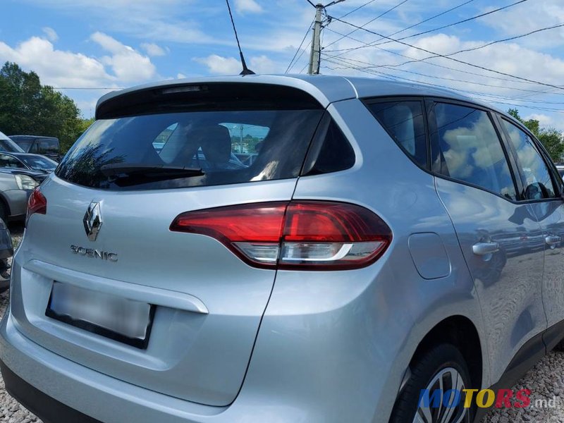 2017' Renault Scenic photo #2