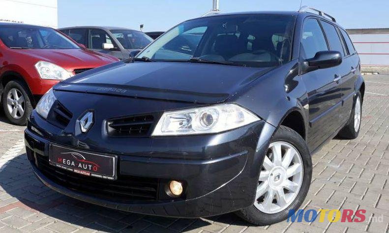 2008' Renault Megane photo #1