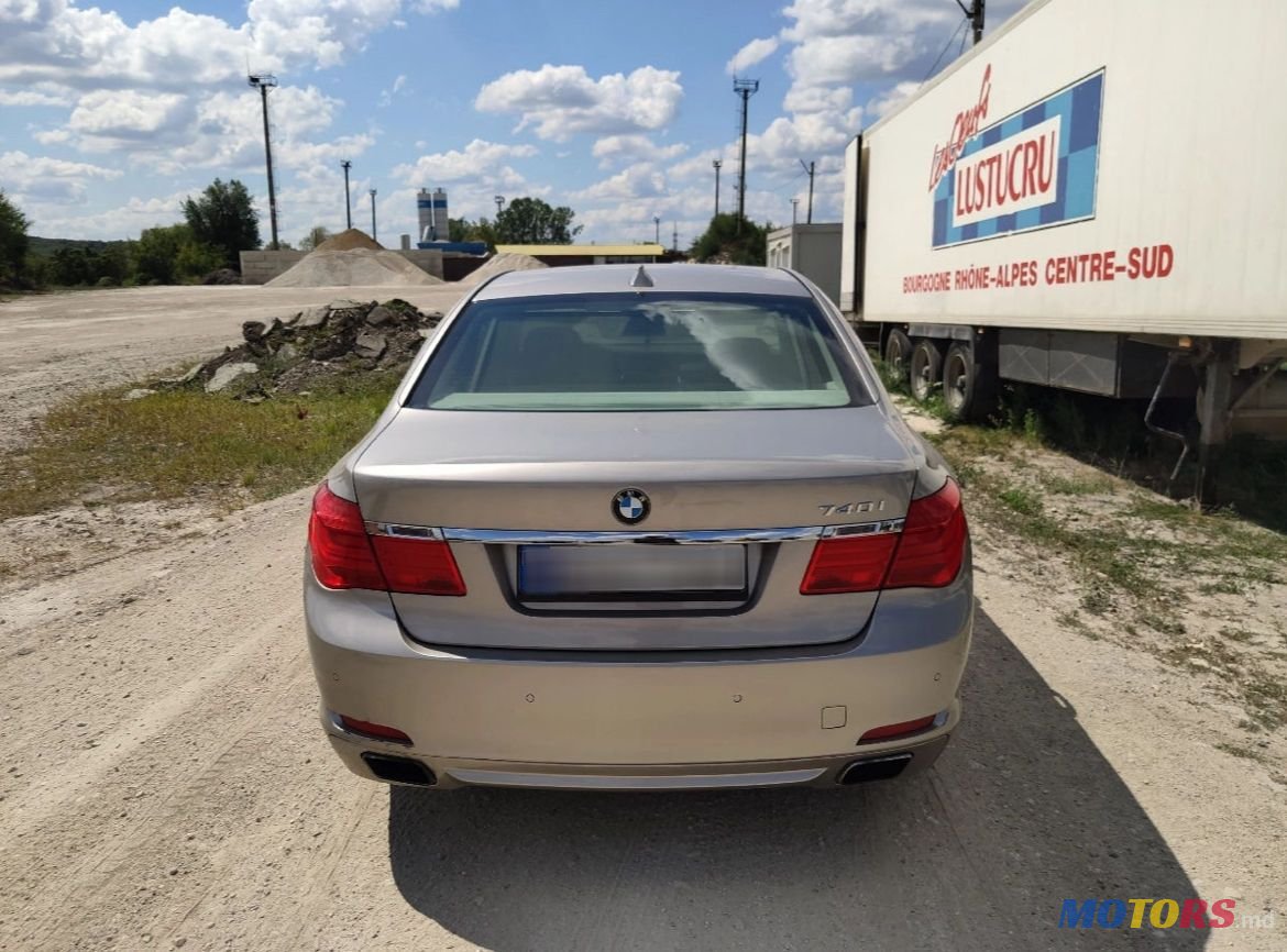 2009' BMW 7 Series photo #3