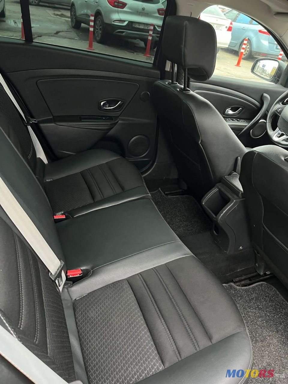 2014' Renault Megane photo #5