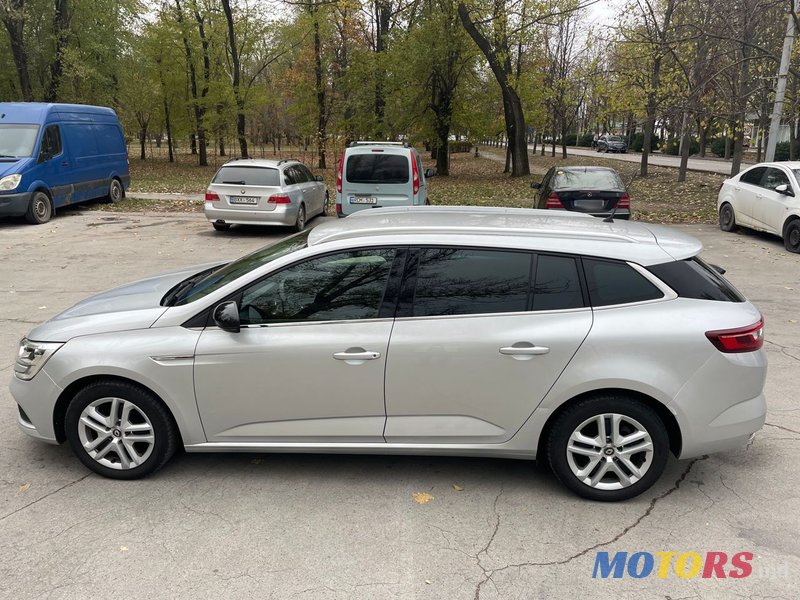 2020' Renault Megane photo #6