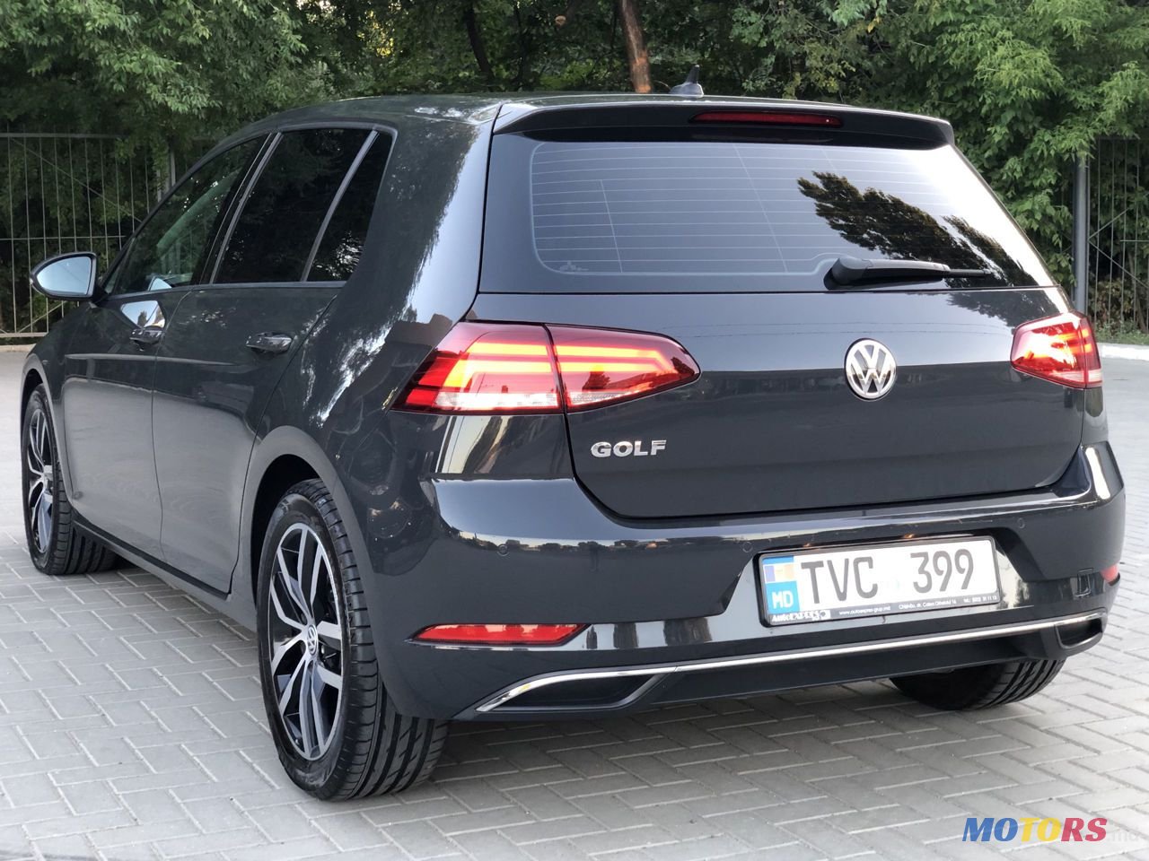 2018' Volkswagen Golf photo #4