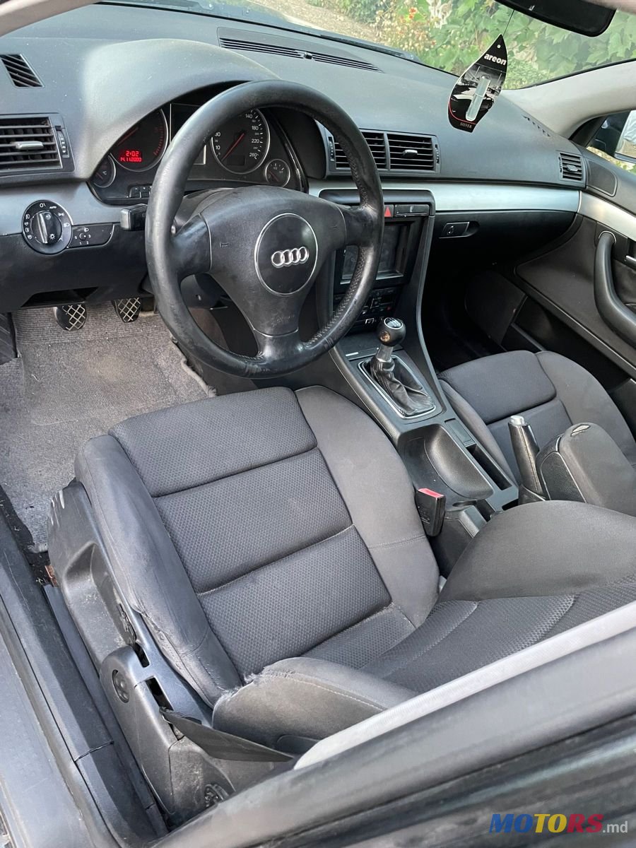 2001' Audi A4 photo #2