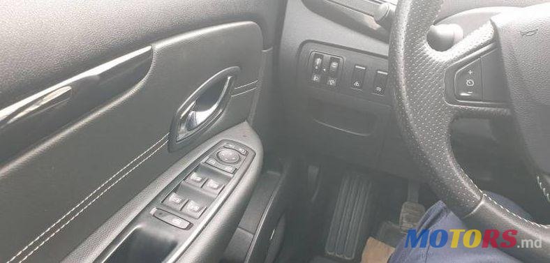 2014' Renault Grand Scenic photo #4