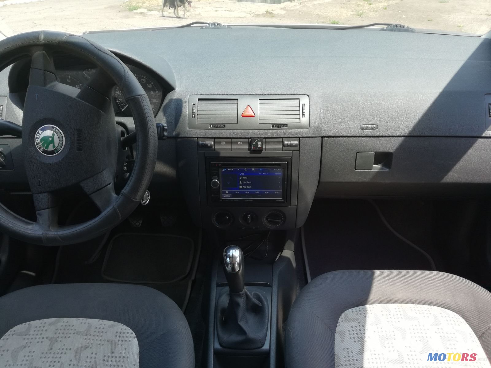 2004' Skoda Fabia photo #3