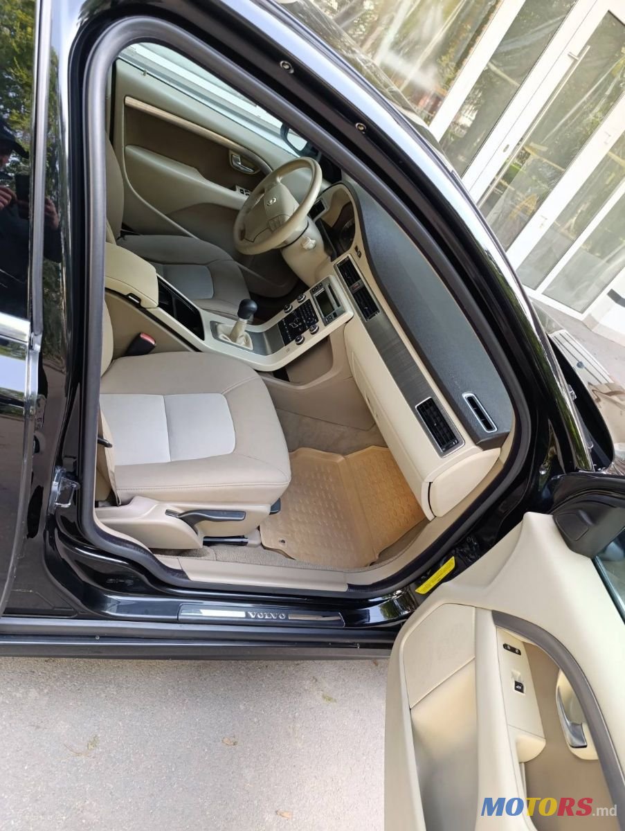 2008' Volvo S80 photo #6