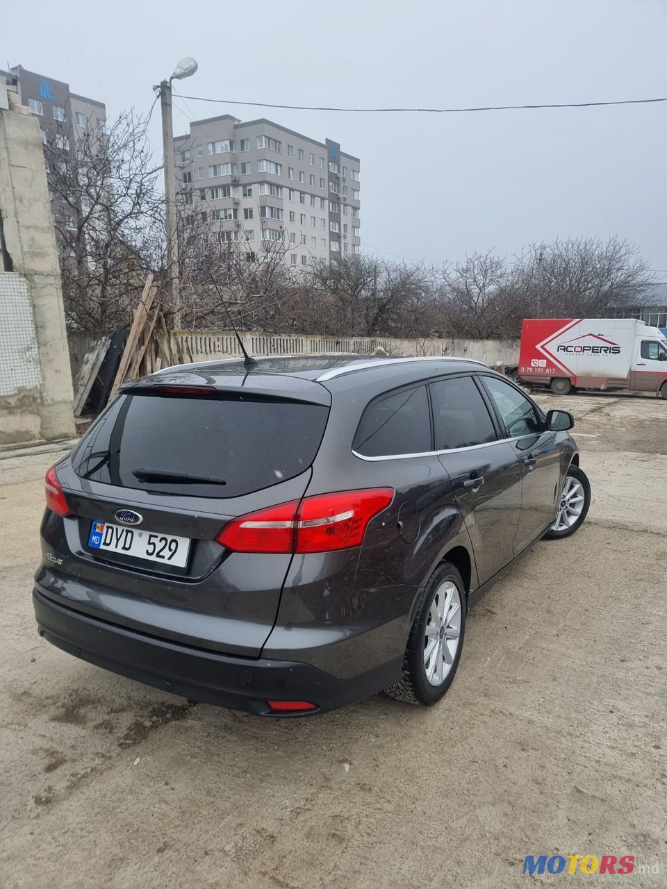 2015' Ford Focus photo #2