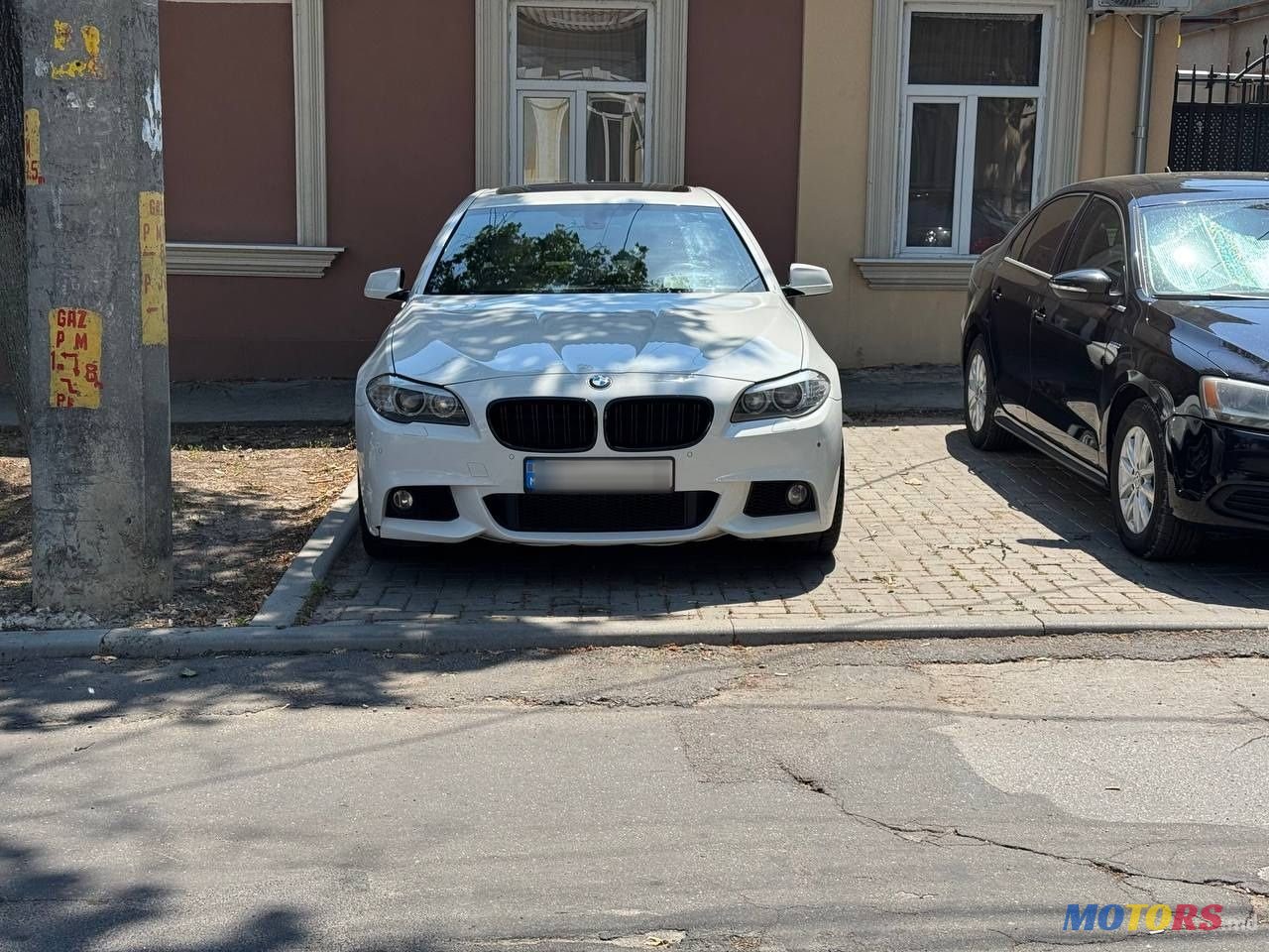 2012' BMW 5 Series photo #4