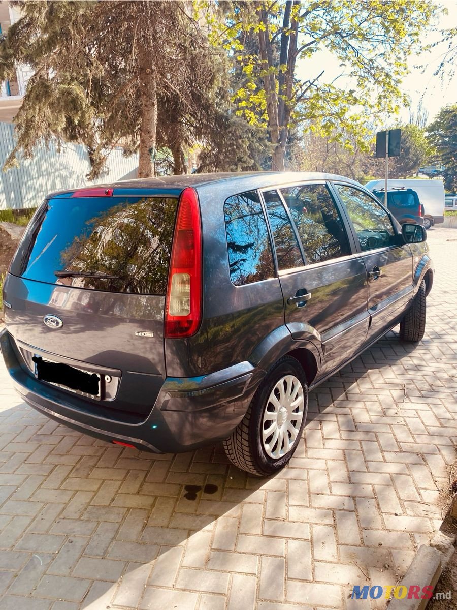 2010' Ford Fusion photo #3