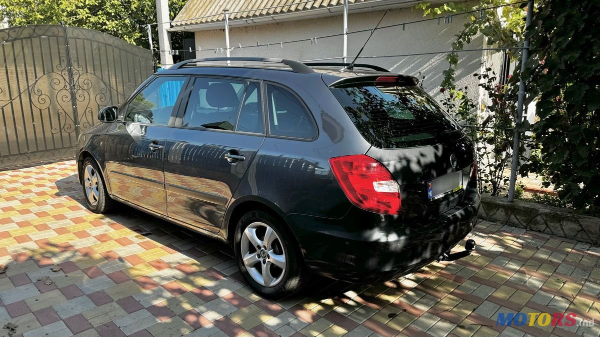 2010' Skoda Fabia photo #4