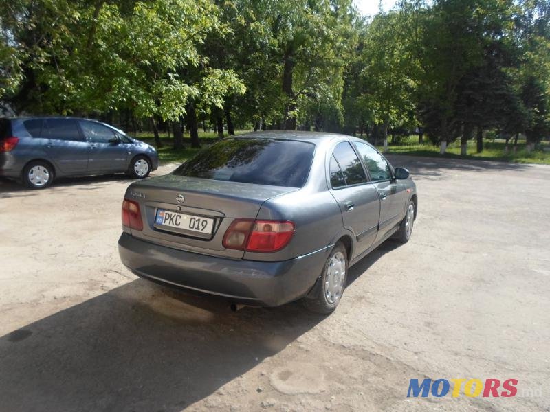 2003' Nissan Almera photo #5