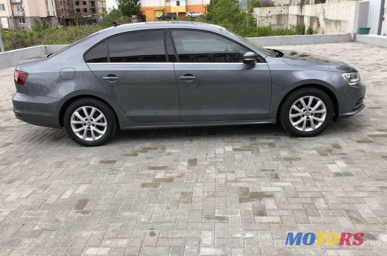 2017' Volkswagen Jetta photo #1