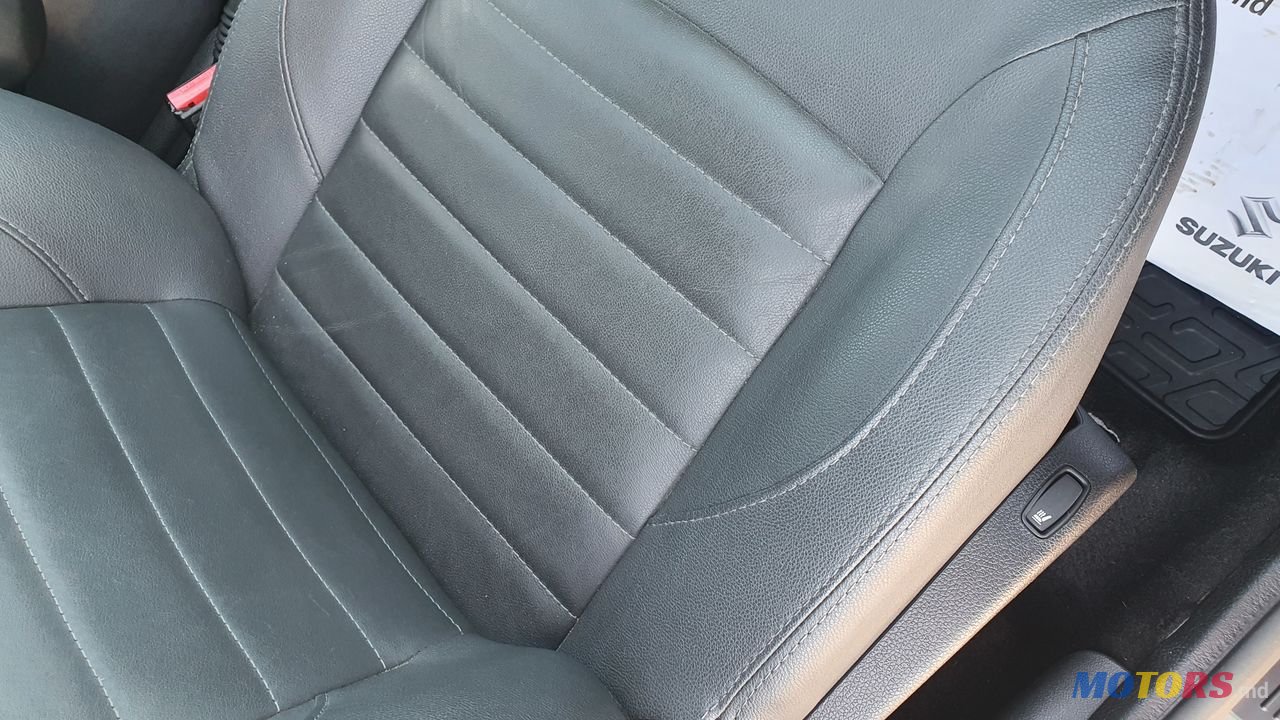 2014' Dacia Duster photo #6