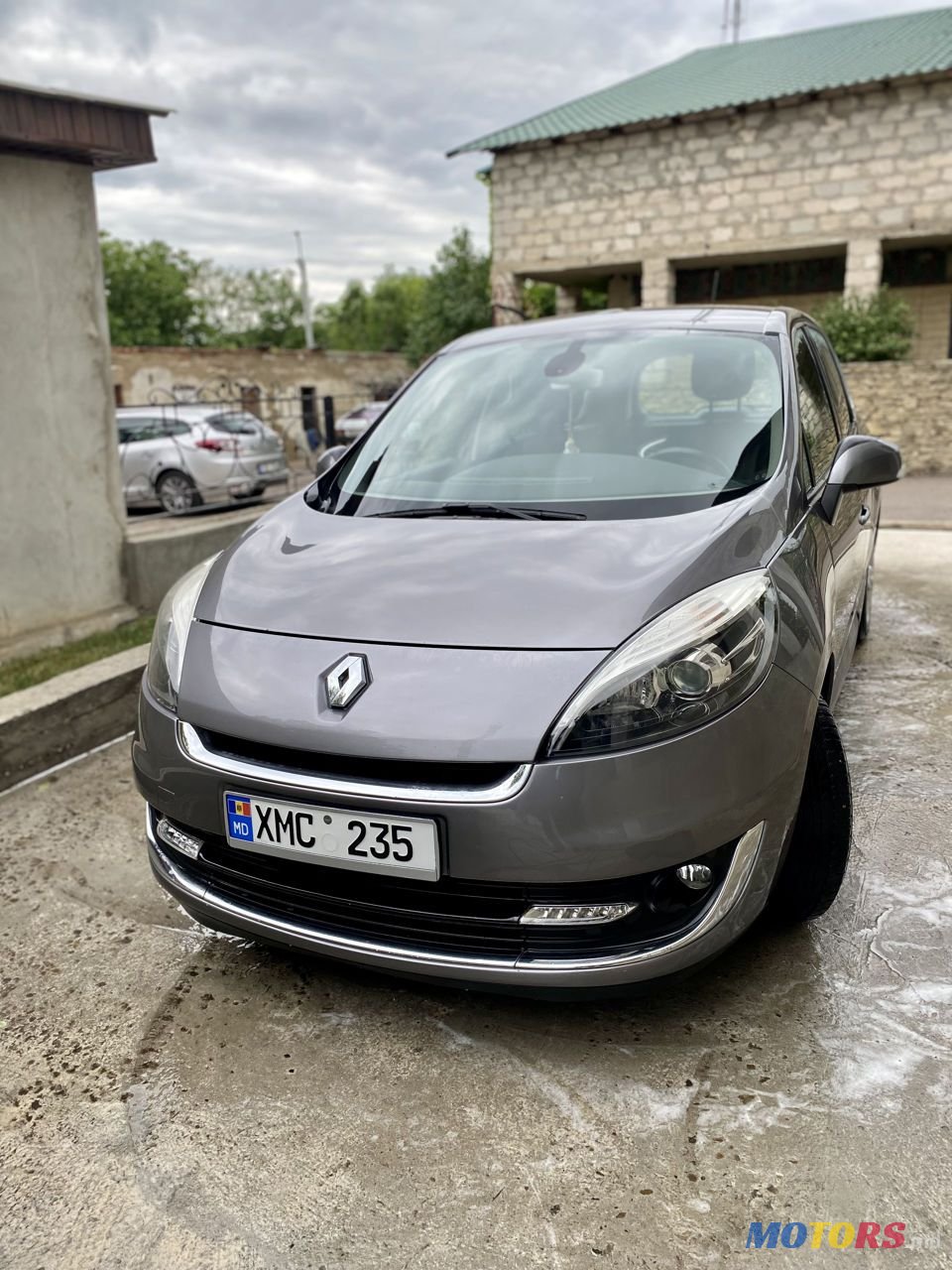 2013' Renault Grand Scenic photo #2