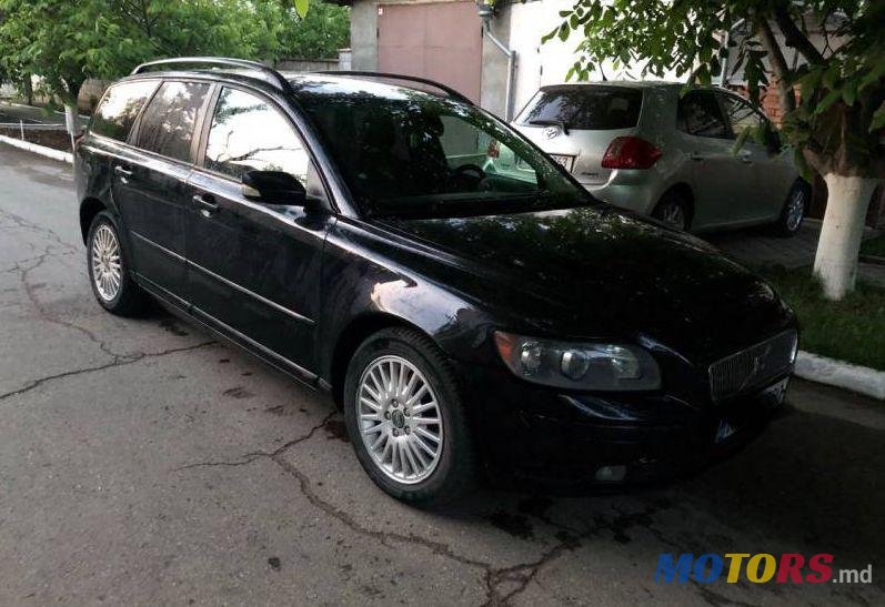 2006' Volvo V50 photo #2
