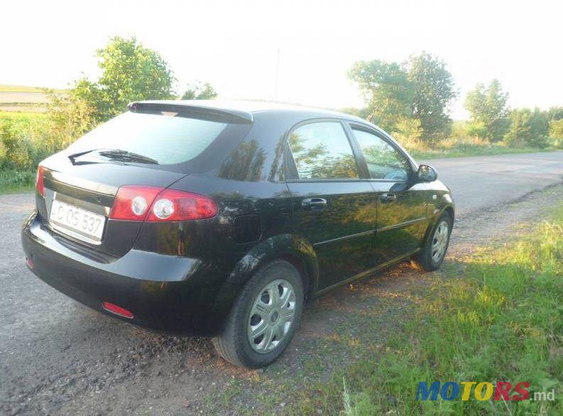 2008' Chevrolet Lacetti photo #2