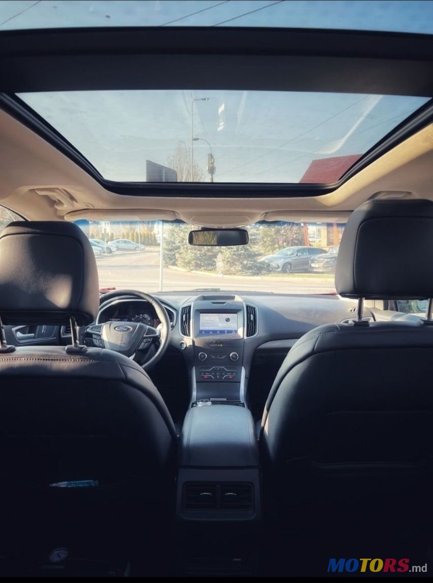 2019' Ford Edge photo #5