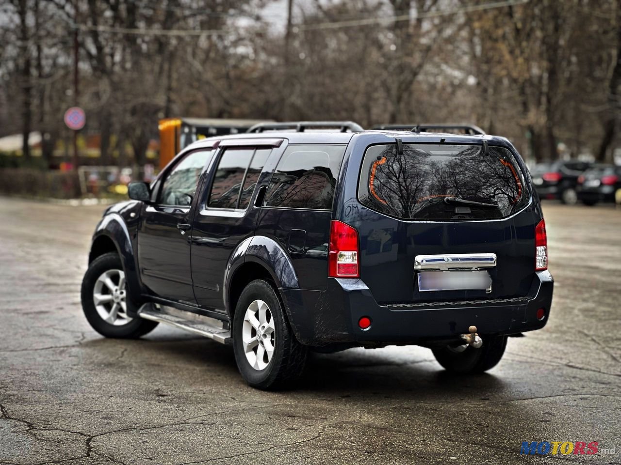 2005' Nissan Pathfinder photo #2