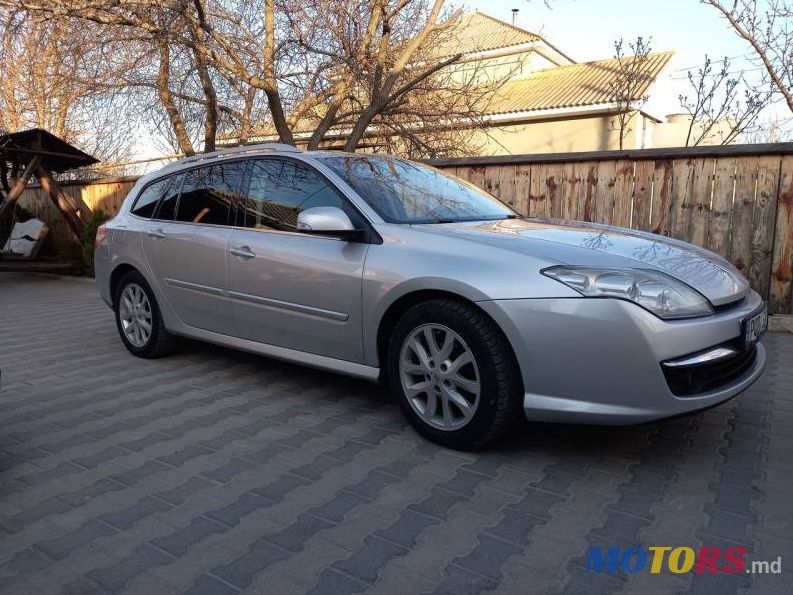2008' Renault Laguna photo #2